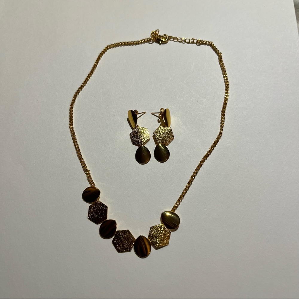 Gold Plated Jewelry Made in West Africa…Price Range from 15-50 USD - Picture 16 of 16